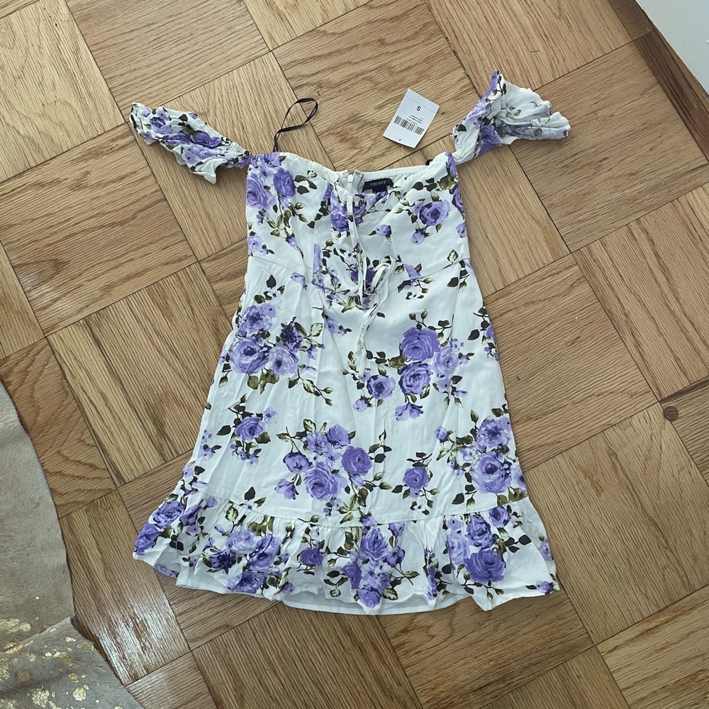 Nwt forever 21 floral dress